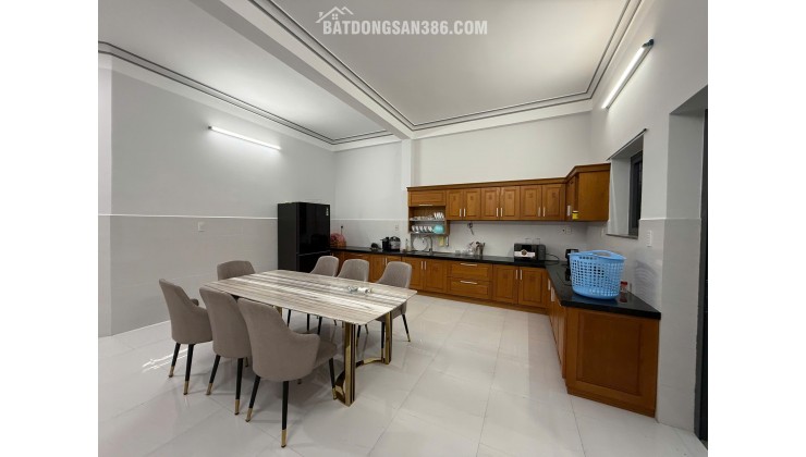 Nhà 3 Tầng Đẹp Gần Biển Trần Quang Diệu – Full Nội Thất Cao Cấp, Chỉ 60tr/m²!